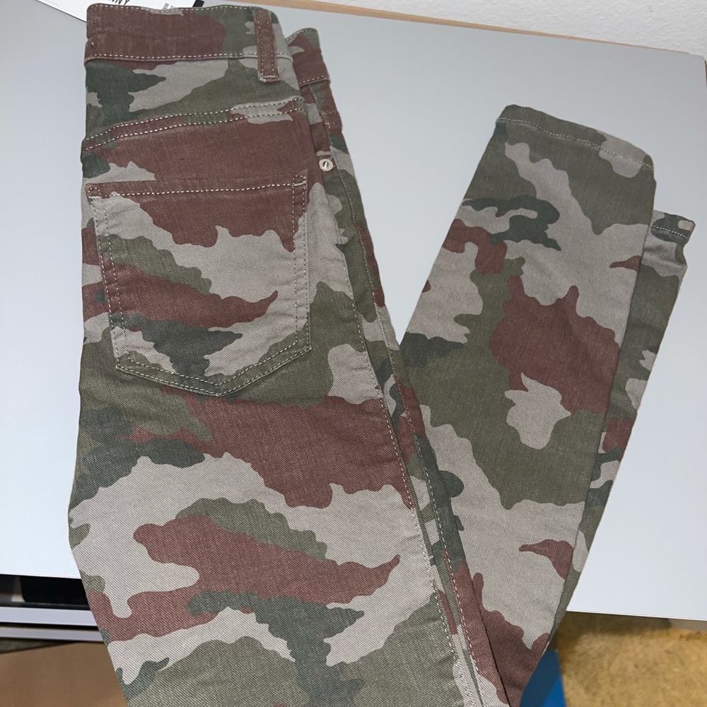 Brand new camo jeans